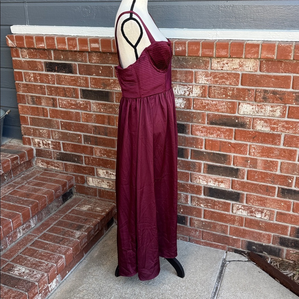ASTR the Label Wine Pleated Bustier Midi Dress Burgundy Sweetheart Size Large - Picture 4 of 7